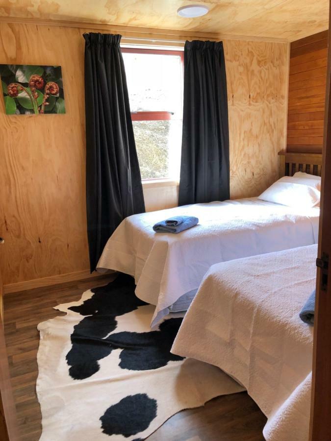 Mount Cook Station Shearers Quarters Lodge بحيرة تيكابو المظهر الخارجي الصورة