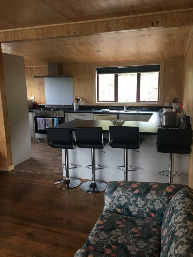 Mount Cook Station Shearers Quarters Lodge بحيرة تيكابو المظهر الخارجي الصورة